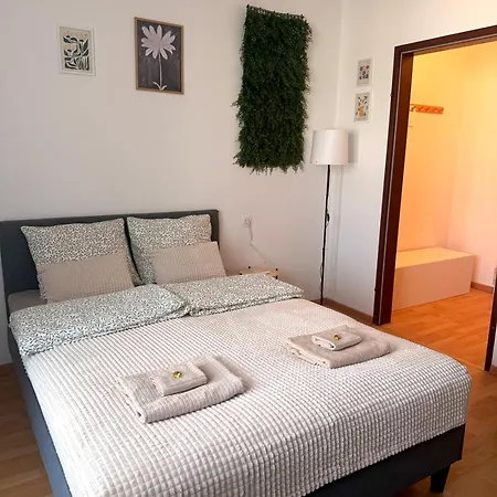 Chloe - 14 Apartament *